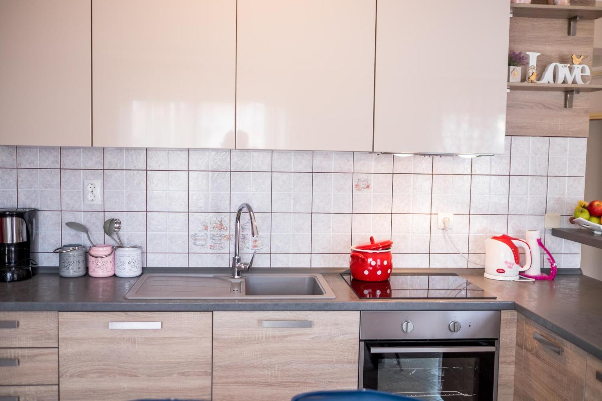& Iva Apartment