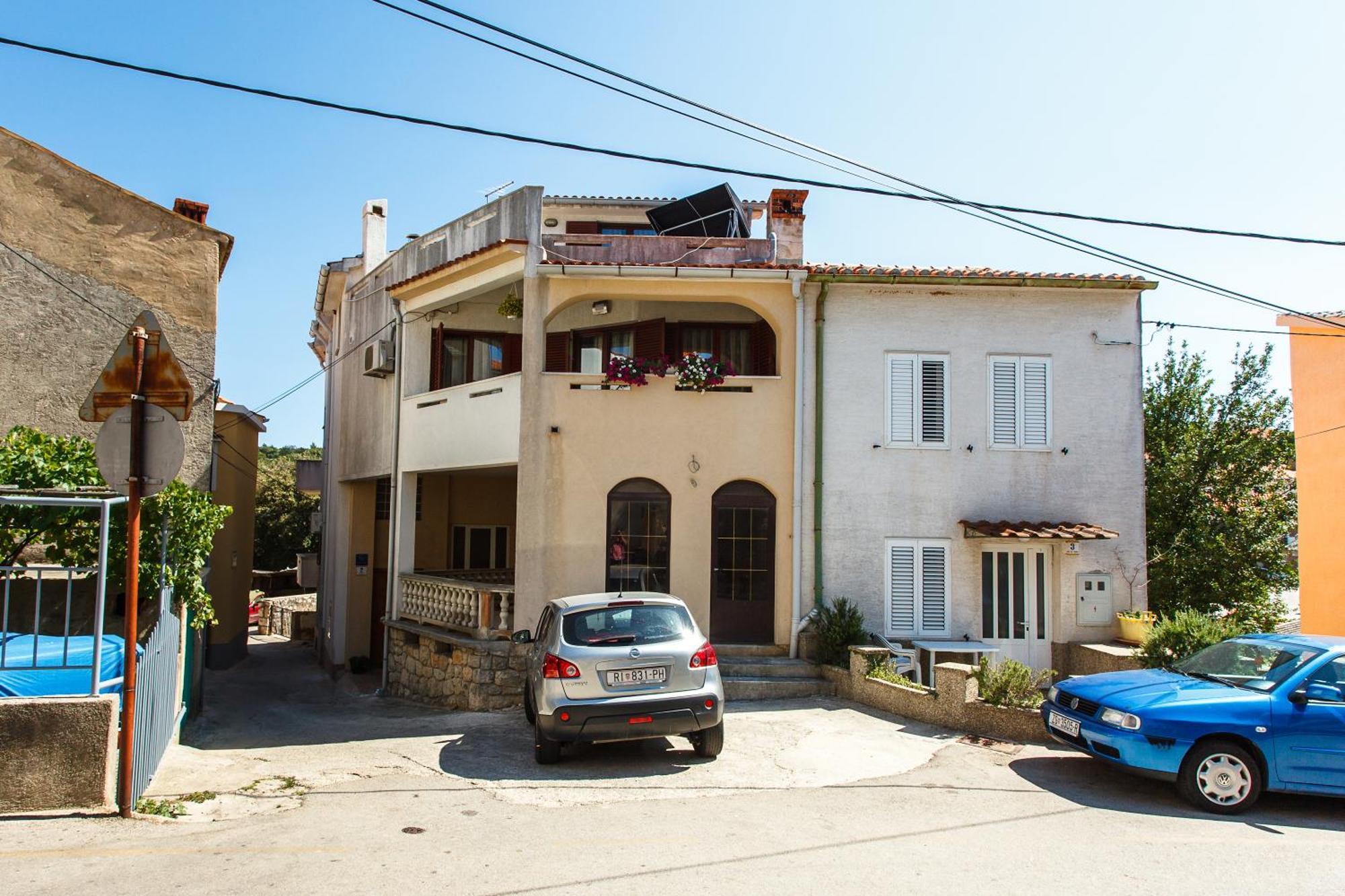 & Iva * Vrbnik (Primorje-Gorski Kotar)